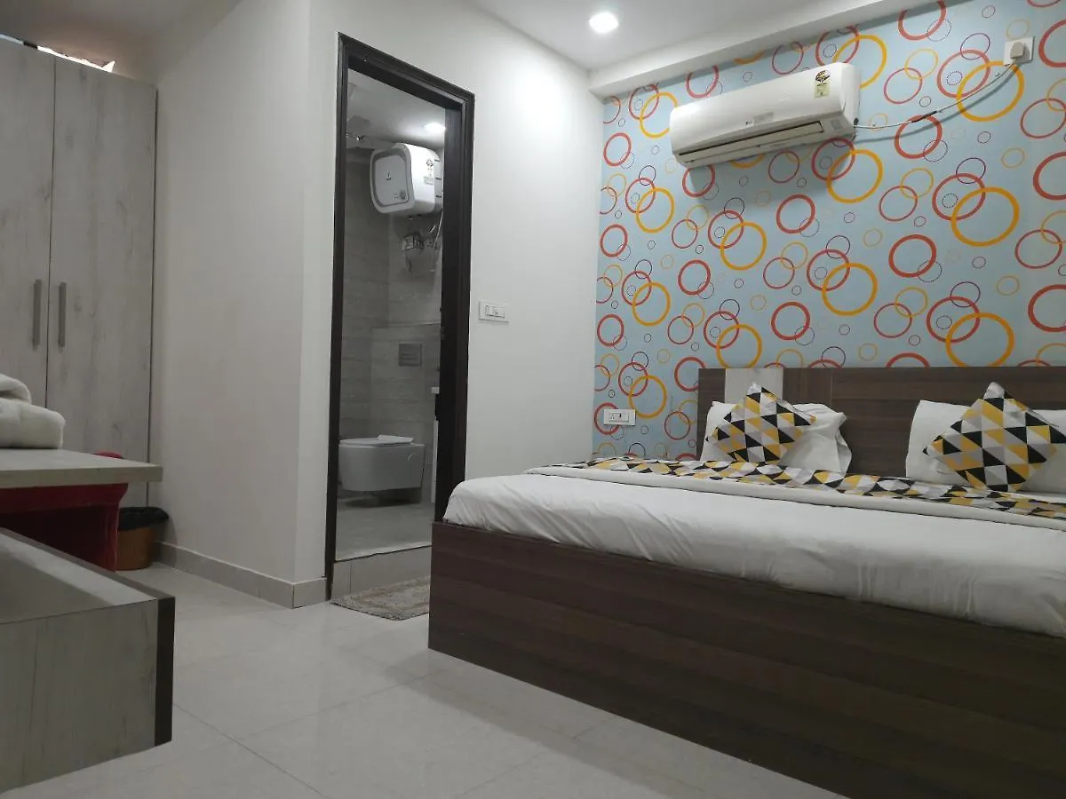 Hotel Le Heritage , Nizamudin Railway Station Delhi